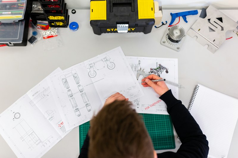 Teen innovators engineering